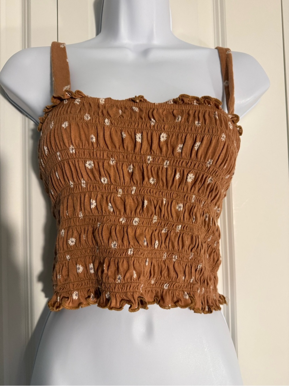 American Eagle Outfitters Brown Floral Smocked Crop Top
